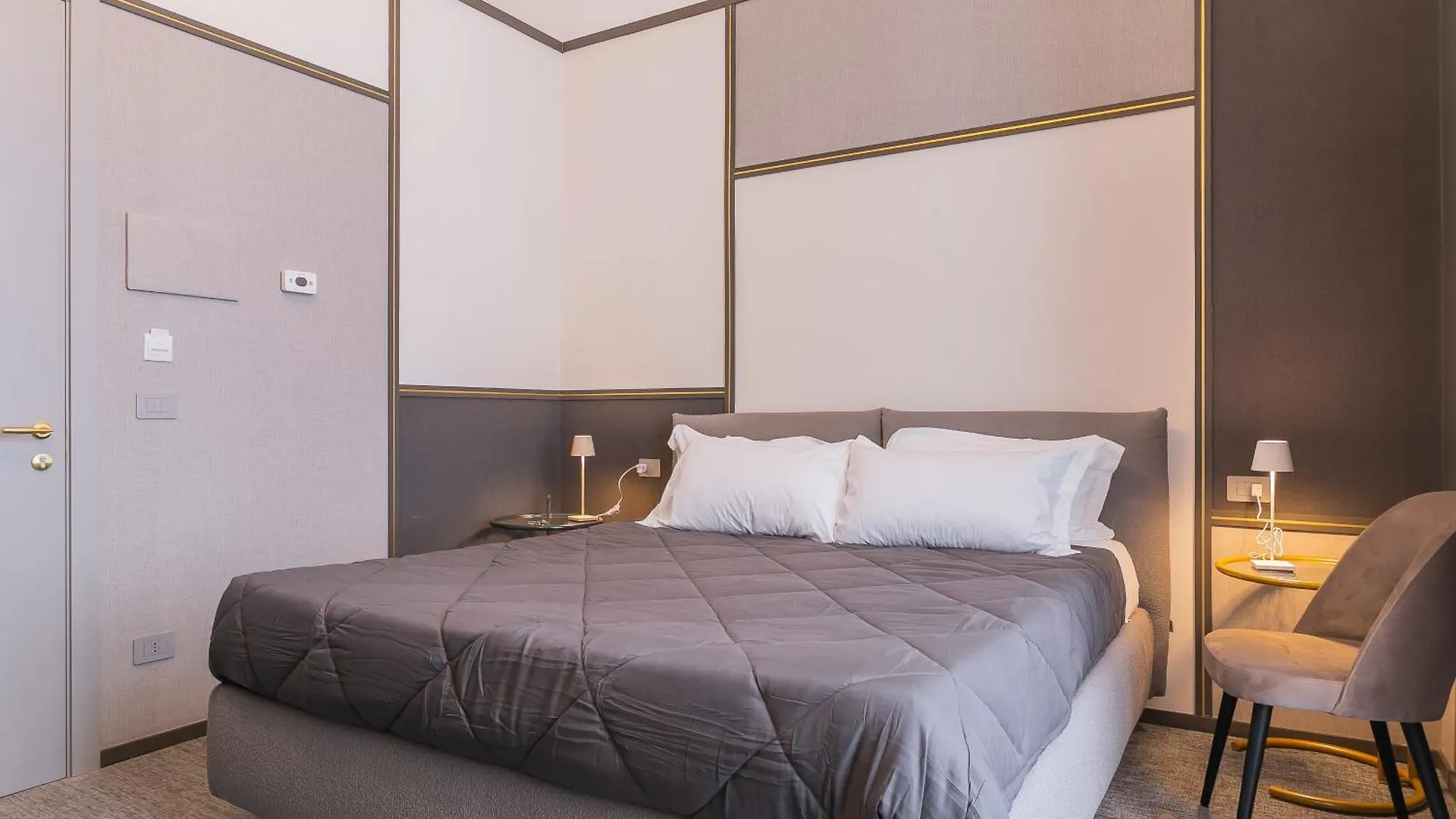 Palazzo Piccinni 97 By Apulia Accommodation Bari Italy